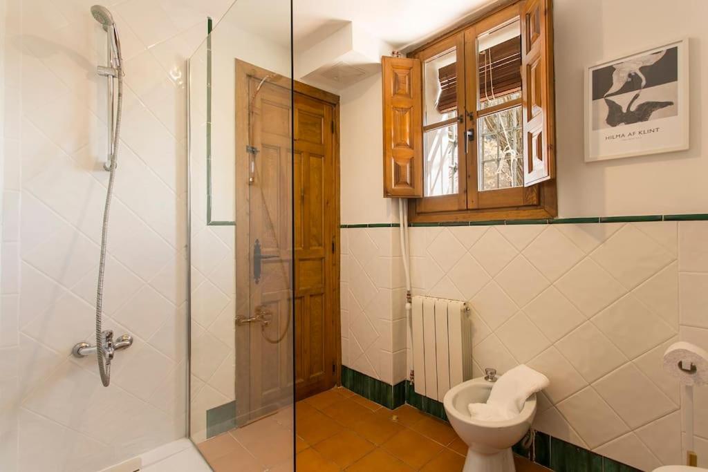 Villa Casa Tipica Del Albaicin Con Interior De Diseno Granada Esterno foto